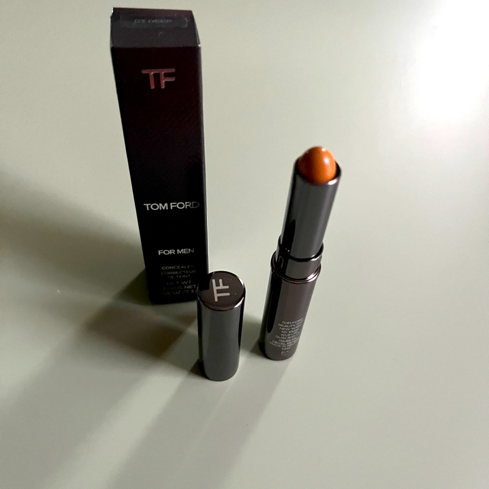 Tom Ford Men’s- Concealer